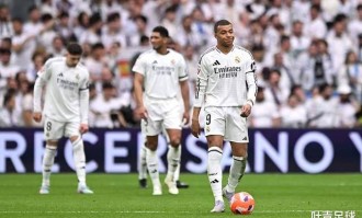 皇马首战临近！43岁阿隆索霸气训话：不跑动的，坐板凳等着